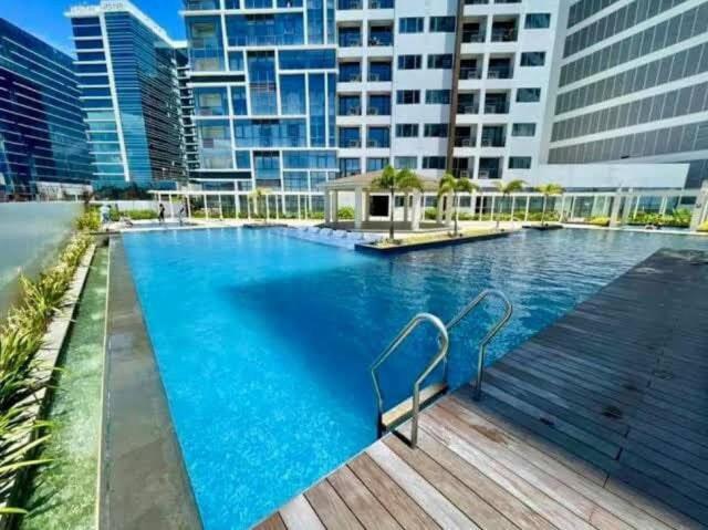 Modern And Cozy One Manchester Place In Mactan Newtown Lapu-Lapu City Exterior foto